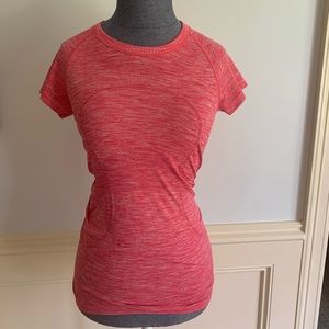 Lululemon swiftly tech short-sleeve top